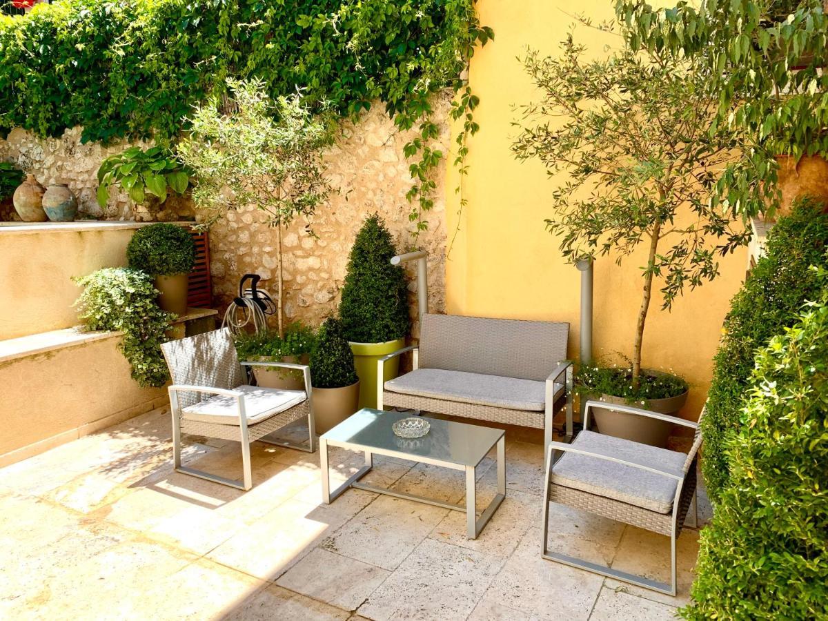 La Maison du Courtil, Amande-Olive Moustiers-Sainte-Marie Extérieur photo