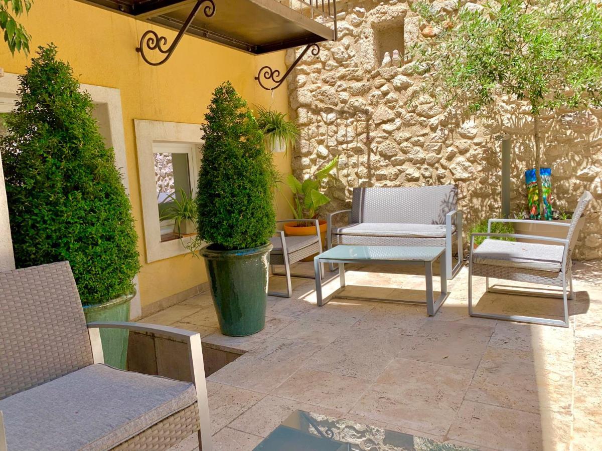 La Maison du Courtil, Amande-Olive Moustiers-Sainte-Marie Extérieur photo