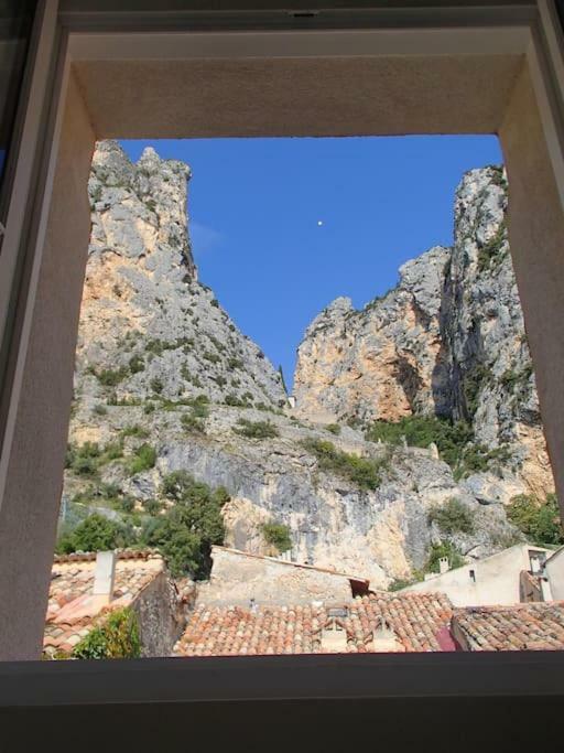 La Maison du Courtil, Amande-Olive Moustiers-Sainte-Marie Extérieur photo